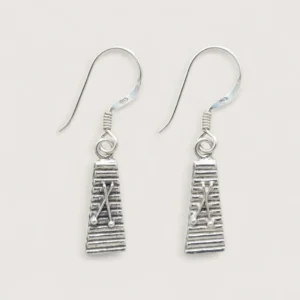 describe-a-change-9d5b7b7b-6631-4ccc-9522-e8340bbd380e.webp Boucles d'Oreilles Pendentifs Argent Recyclé Xylophone